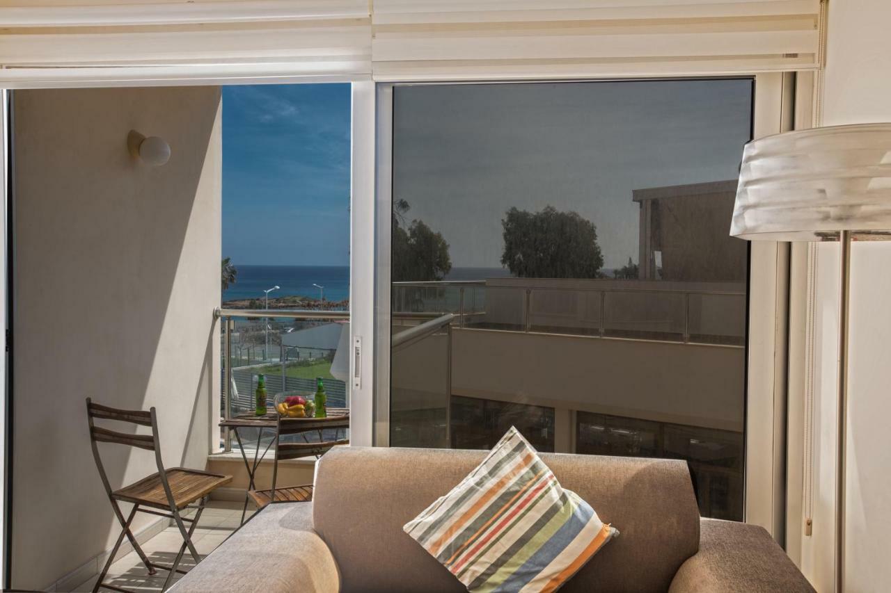 Pallinio Apartment Protaras Eksteriør bilde